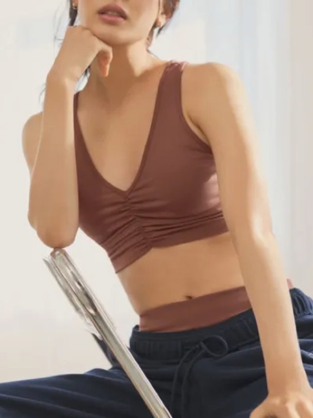 Alo Yoga Wild Thing Bra in Chestnut